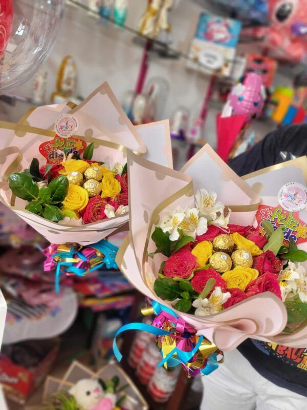 704b776f-e72a-43b8-9162-b1f5b264c5c6 704b776f-e72a-43b8-9162-b1f5b264c5c6