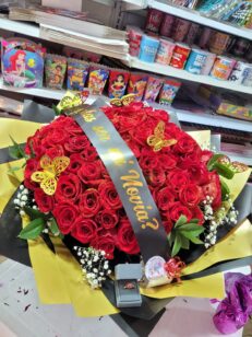 bouquet de Lujo x 100 Rosas