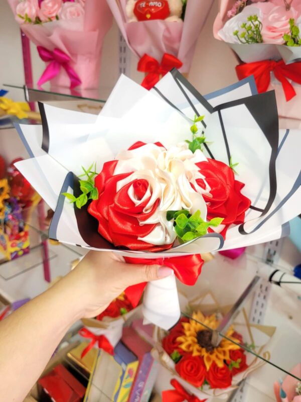 6acc76bd-e71a-4fb7-bc19-945948ad7102 6acc76bd-e71a-4fb7-bc19-945948ad7102