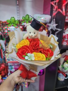 Bouquet 7 Rosas – Graduación