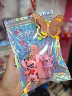 Set cuidado y amor para Ella personajes : Kuromi, stich, Angela, hello kitty